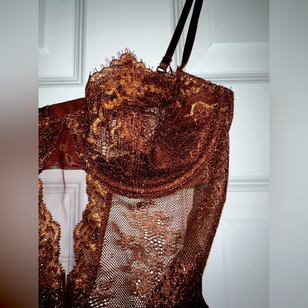 Victoria’s Secret Brown & Gold Teddy Size Medium